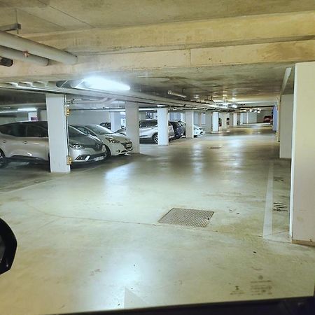 III Appart 2 Pieces, Neuf 200 M De Gare Parking Netflix Evry Courcouronnes Buitenkant foto