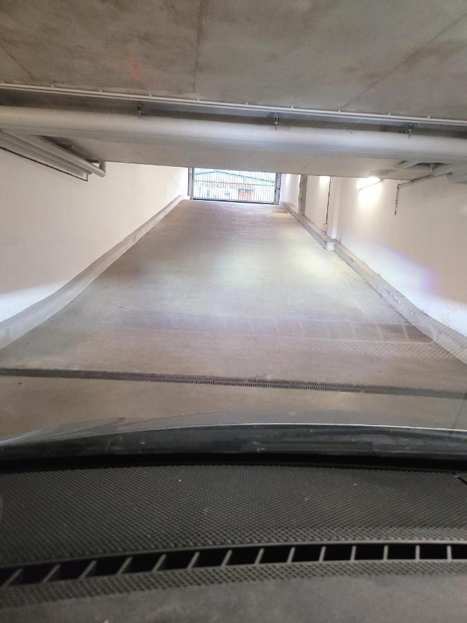 III Appart 2 Pieces, Neuf 200 M De Gare Parking Netflix Evry Courcouronnes Buitenkant foto